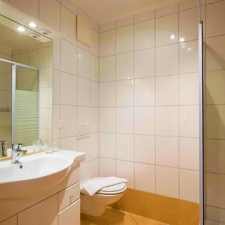 Schott キルヒベルク・イン・チロル