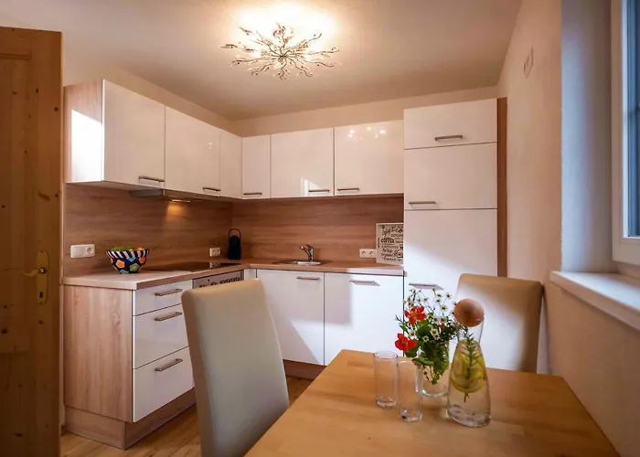 Schott * Κίρχμπεργκ ιν Τιρόλ